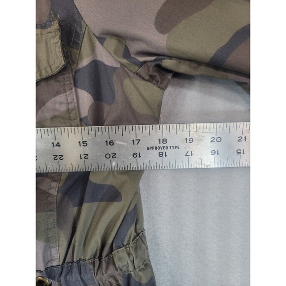love me now womens camo print jacket size large pockets military style - Picture 4 of 10